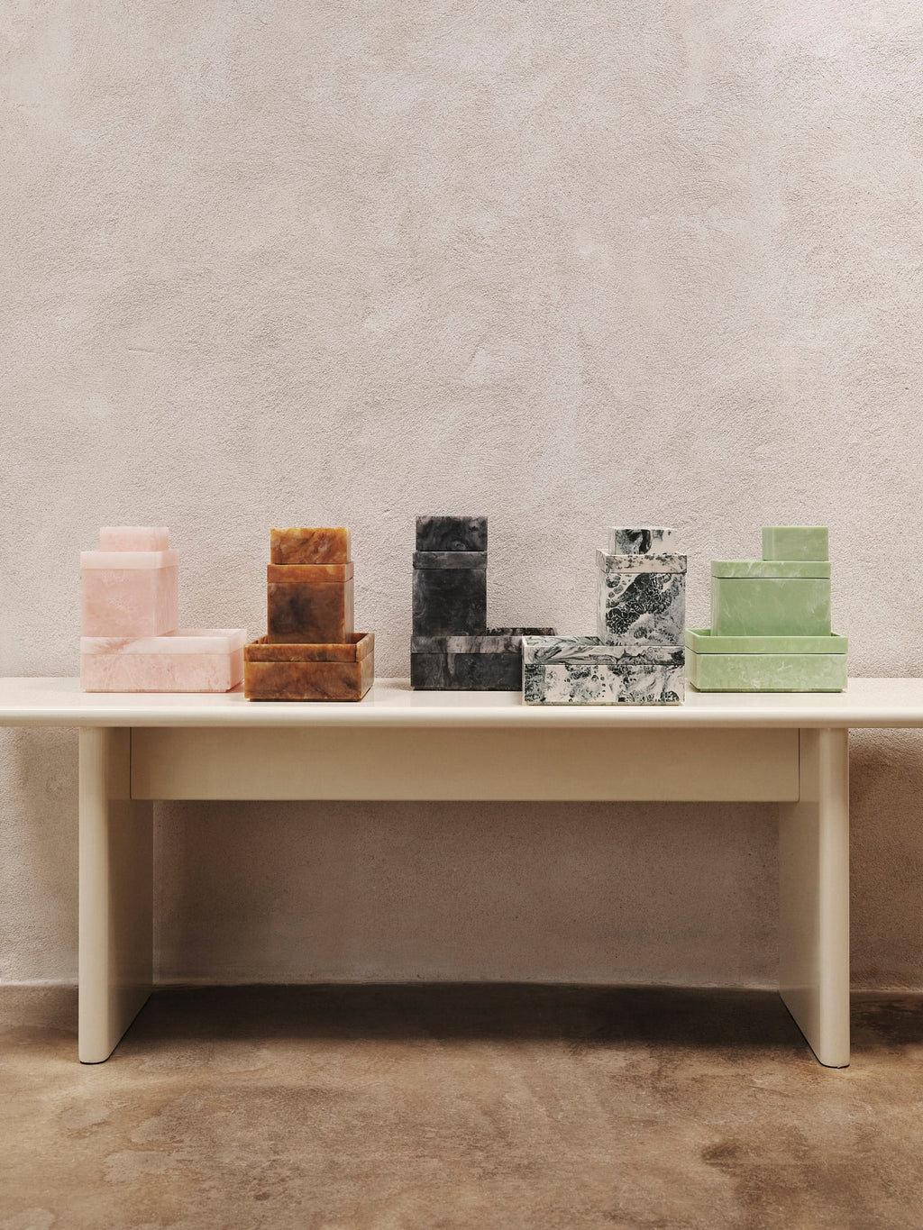 Mist Box - Emerald Off-white